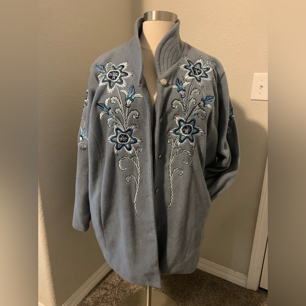 O-13 Bob Mackie Soft Blue Embroidered Wearable Art Coat
